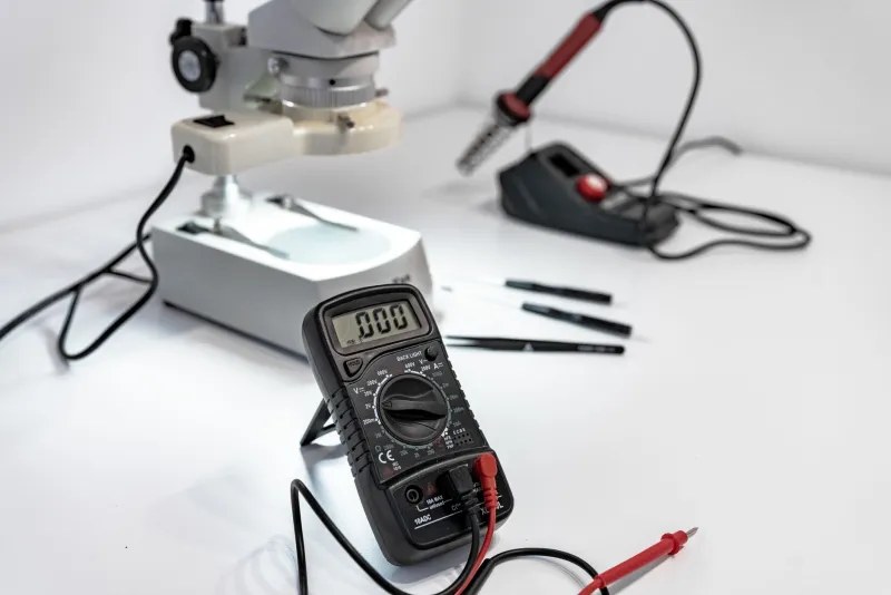 We Wired Up a Whole Maker Workshop and Measured Everything — The Power Bill Was Embarrassing