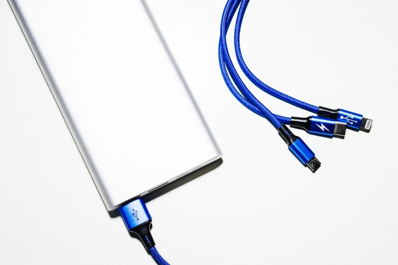 Ten Cables, Two Winners: The Dirty Truth About Bulk USB Micro Packs
